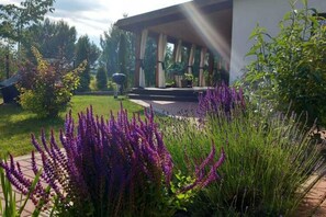 House | Garden