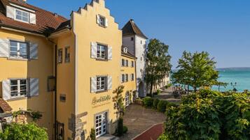 Apartment | Exterior