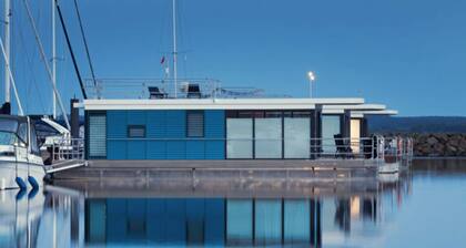 Hausboot in Boltenhagen