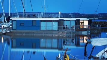 Mobile Home | Exterior