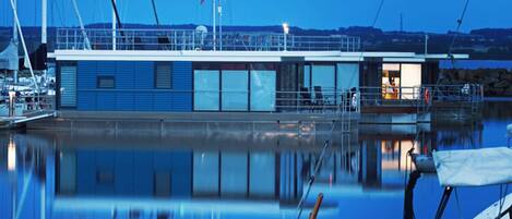 Mobile Home | Exterior