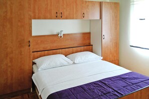 Apartment | 2 bedrooms, individually furnished, bed sheets - Apartments Lug, Privlaka With Pool (Privlaka)