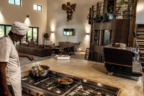 Private 4 Bedroom Safari Villa in Central Kasane on the Chobe River