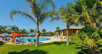 Residence Hydria, Campofelice di Rocella