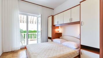 Apartment | 2 bedrooms, individually furnished