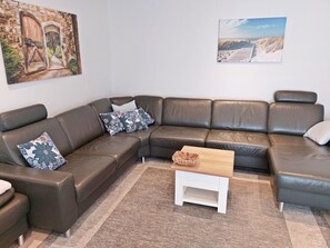 House | Living area | Fireplace - Ferienwohnung in Nesse (Dornum)