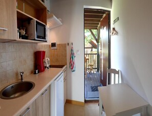 House | Private kitchen - Bungalow in Kolczewo With Parking Space (gmina Wolin)