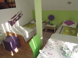 1 habitación y ropa de cama 