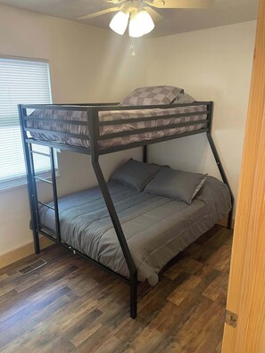 3 habitaciones, wifi y ropa de cama 