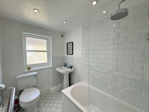 تجهيزات دش، مجففات شعر