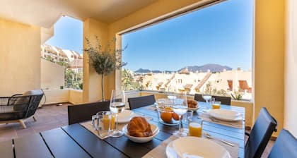 Cosy Apartment in Manilva With Shared Pool