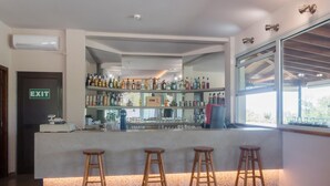 Ảnh chưa phân loại, 2 trong số 24 ảnh, nút