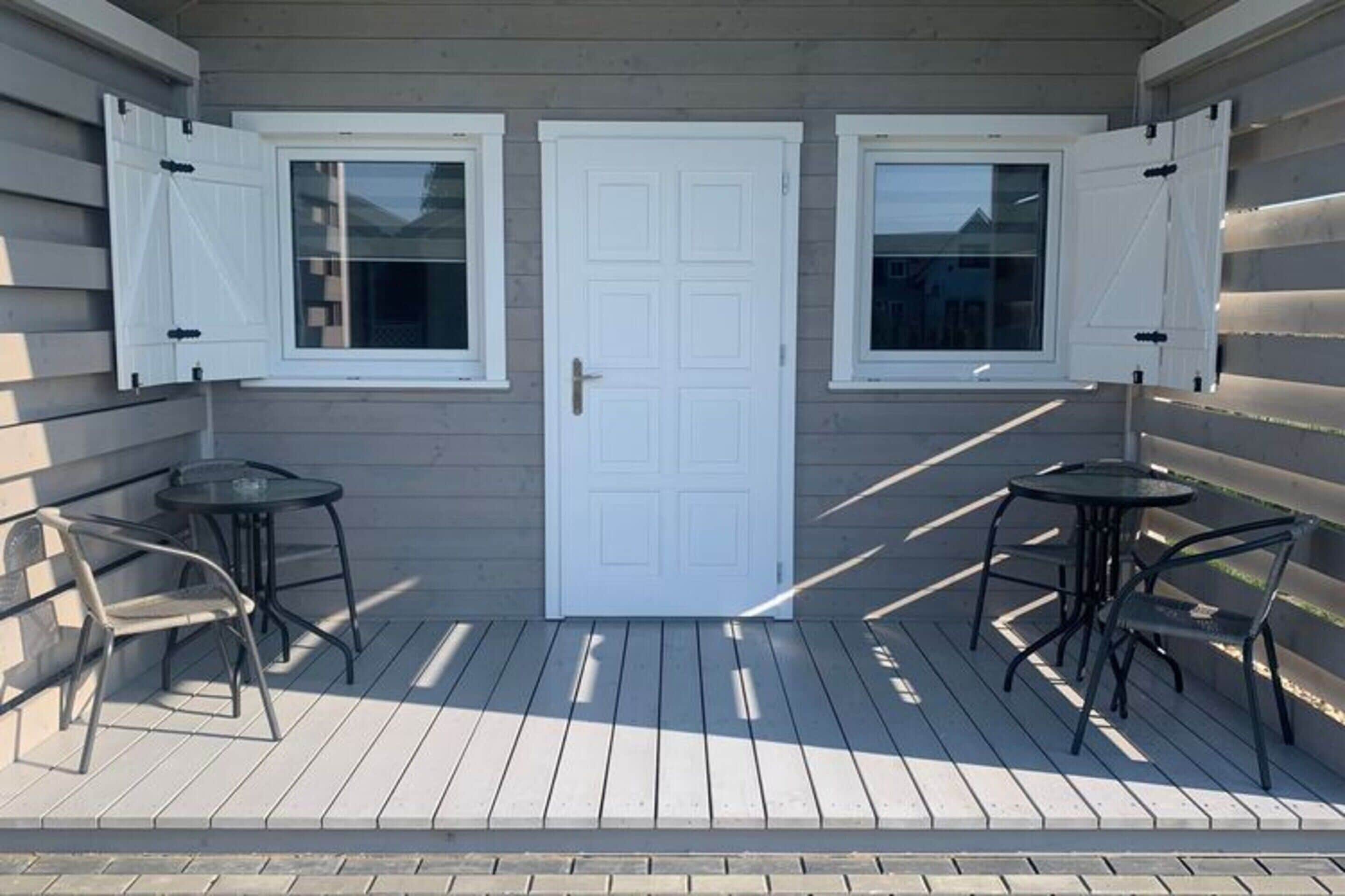 المنشأة من الخارج