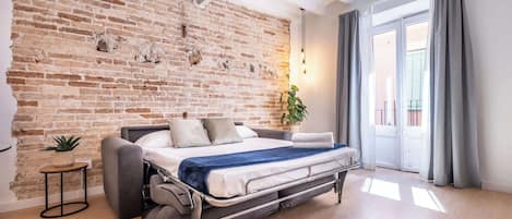 1 chambre, fer et planche Ă repasser, Wi-Fi, draps fournis