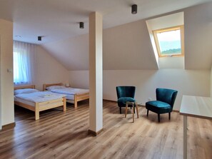 Ferienhaus | 6 Schlafzimmer, individuell eingerichtet, BettwÀsche