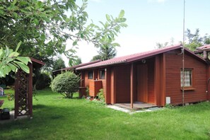Bungalow | Exterior - Bungalows in Wrzosowo - The Bird's Cage for 4 Persons (Kamien Pomorski)