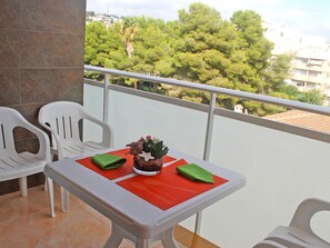 Apartment | Dining - Apartment in Calafell Near the Beach (Calafell)