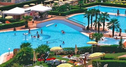 Nice Apartment in Loano With Shared Pool