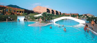 Nice Apartment in Loano With Shared Pool