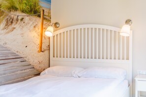 Rumah | 2 kamar tidur dan dilengkapi dengan perabotan berbeda-beda