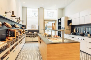 Daily buffet breakfast (EUR 18 per person)