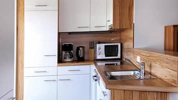 Apartment | Eigene Küche | Wasserkocher, Toaster, Hochstuhl