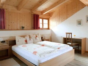 2 bedrooms, individually furnished, bed sheets