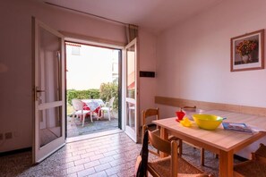 Apartment | Dining - Holiday Park Michelangelo, Bibione Spiaggia (San Michele al Tagliamento)