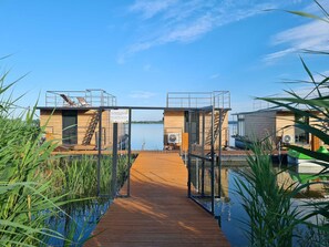 Mobile Home | Exterior