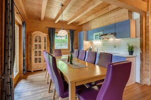 Chalet | Dining - Chalet in Fugen Near Spieljochbahn Lift (Fuegen)
