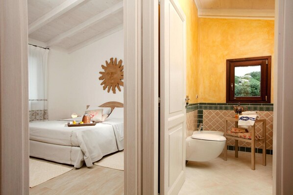 Bathroom - Holiday Residence Punta Falcone (Santa Teresa di Gallura)