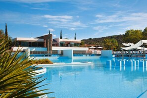 Bungalow | Pool | Outdoor pool