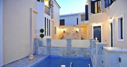 Apartment Just Steps From the Sea