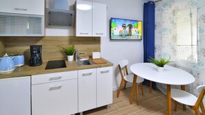 Apartment | Private kitchen - Cozy Holiday Studio, Close to the Beach (Kołobrzeg)