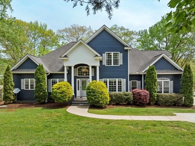 Lake Therapy | Waterfront | Pet-friendly