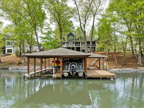 Exterior - Lake Therapy | Waterfront | Pet-friendly (Macon)