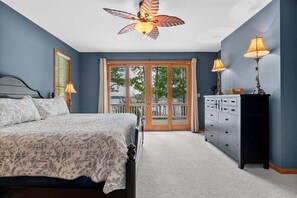 6 bedrooms, free WiFi, bed sheets - Vacate Reality-Spacious, Waterfront, Pet-Friendly (Littleton)
