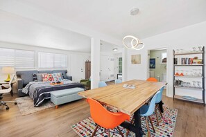 2 chambres, bureau, fer et planche Ă repasser, Wi-Fi