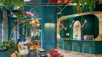 Bar (en la propiedad)