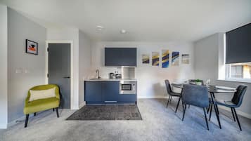 Family Apartment | Private kitchenette
