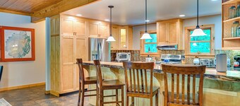 Thendara Cabin on Moose River w/ Game Room!