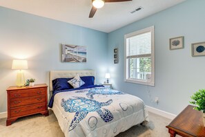 Interior - Myrtle Beach Condo w/ Pool: 7 Mi to Downtown! (Myrtle Beach)