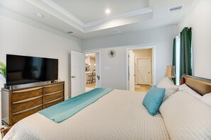 Interior - Beautiful Family Retreat By Pasquotank River! (Elizabeth City)