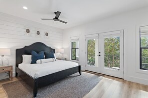 4 habitaciones, tabla de planchar con plancha y wifi gratis 