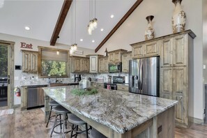 Fridge, microwave, dishwasher, toaster