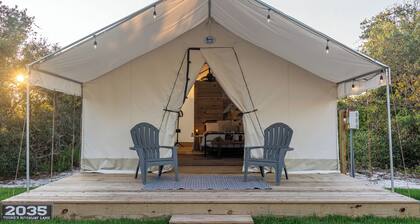 Site #02 Deluxe Safari Tent with ensuite bath