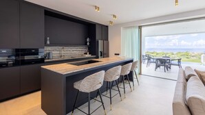 House - NEW Luxury Living at The Cape Blue Bay (Sint Michiel)