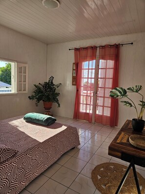 5 bedrooms, iron/ironing board, bed sheets - La Caz Mangoustan (Sainte-Rose)