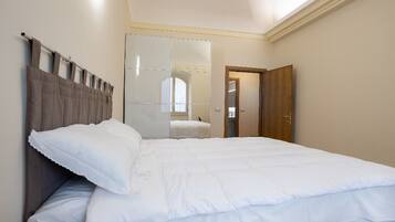 1 camera, Wi-Fi, lenzuola