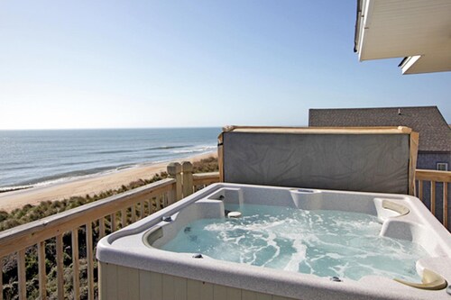 Hatteras Beachfront Pool Home!